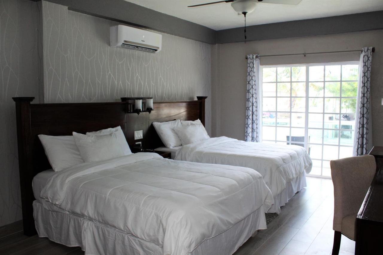 Barefoot Caye Caulker Hotel Bagian luar foto