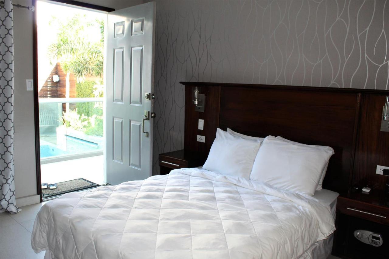 Barefoot Caye Caulker Hotel Bagian luar foto